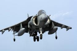 英雄联盟总决赛赛程-冰与火之歌，赖斯的冷静封喉与乌拉圭的烈焰燎原—关键回合中的强者密码