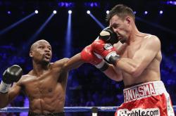 LOL决赛-光芒为他让路，意甲焦点战之夜，莫兰特以血性点燃赛场