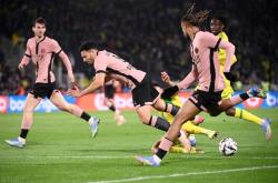 英雄联盟总决赛直播-包含菲尔汉姆主场大胜阿森纳，取得足球时刻的词条