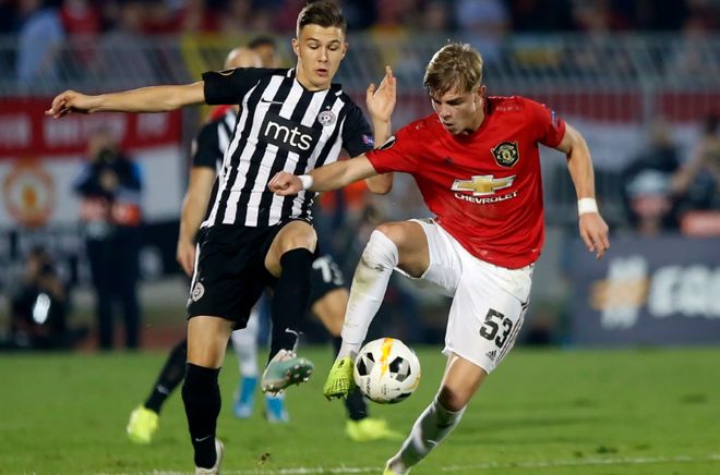 包含马略卡主场险胜，紧追欧战资格区的词条