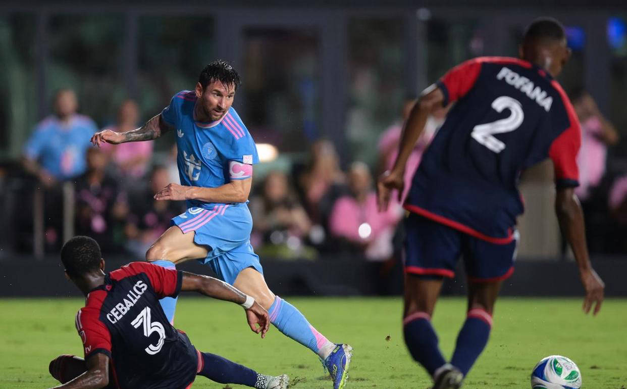 包含里昂球员送出漂亮助攻，助队友破门得分的词条