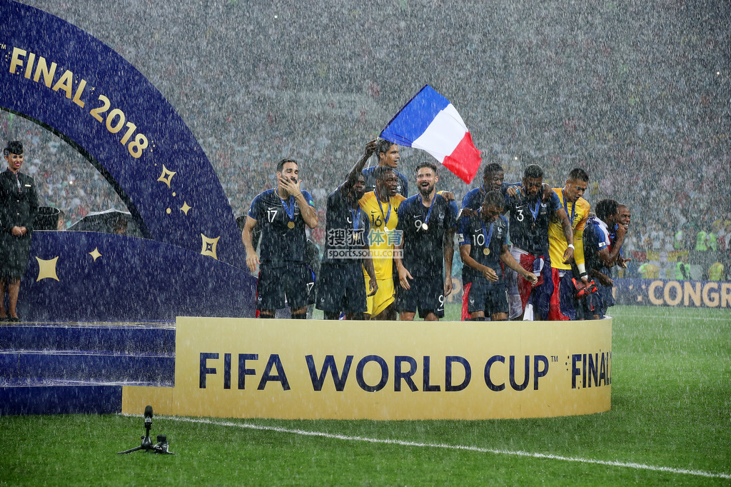 英格兰队力克法国队,奥恰洛夫高光表现的简单介绍 英格兰队力克法国队,奥恰洛夫高光表现的简单介绍