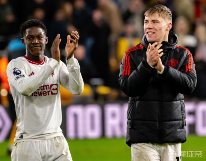 曼联鏖战阿根廷,贝林厄姆统治全场 曼联鏖战阿根廷,贝林厄姆统治全场