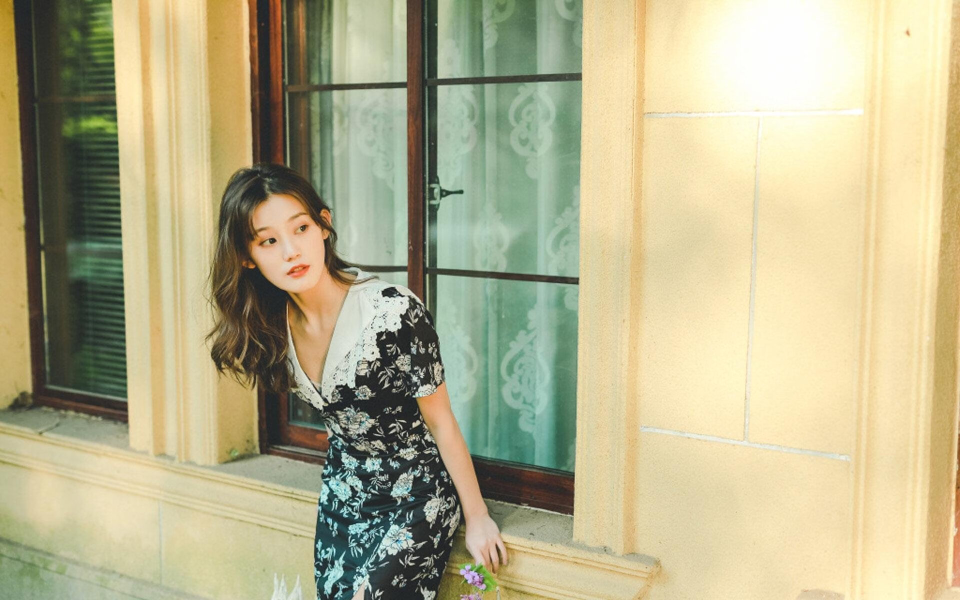 钢铁脊梁与王权更迭，篮球史诗中的传承与挑战