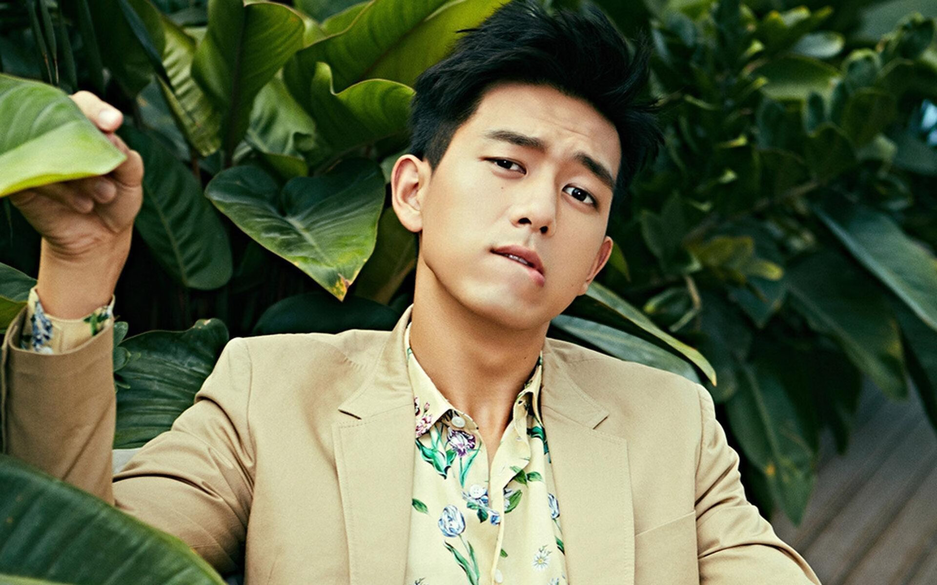 赛道与球场,伦纳德的封锁艺术