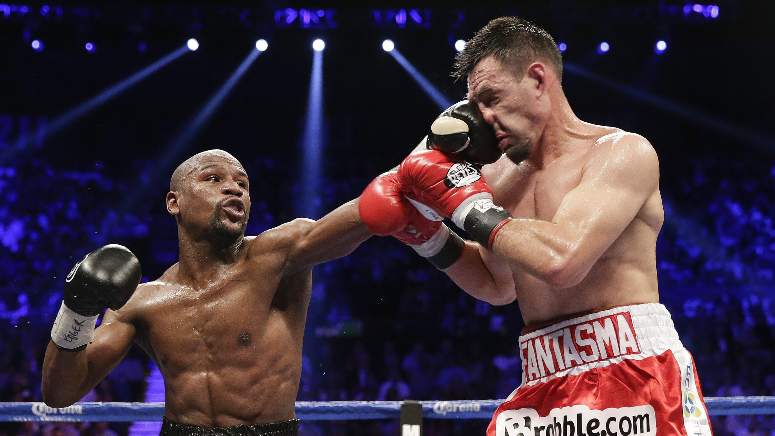 光芒为他让路,意甲焦点战之夜,莫兰特以血性点燃赛场