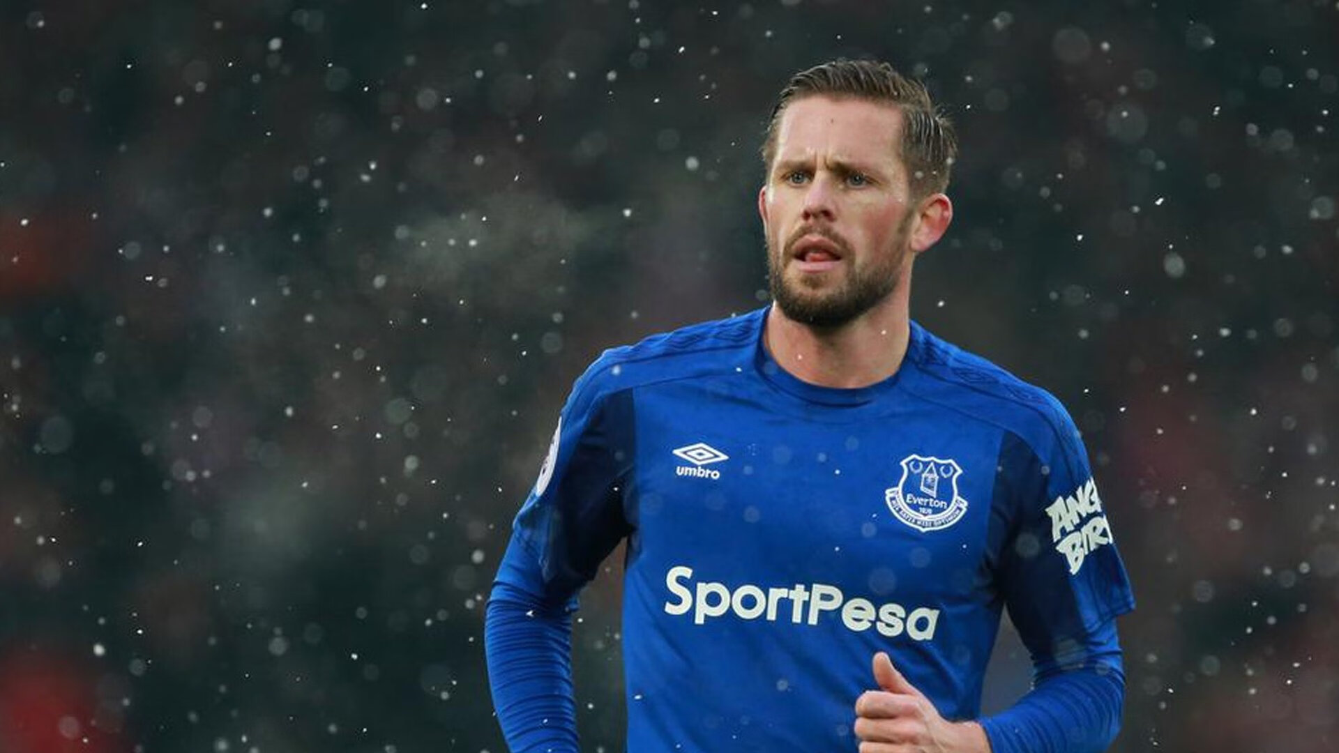 南美之翼征服亚平宁，迪马利亚的米兰涅槃战，如何用一场生死独舞撕裂智利军团